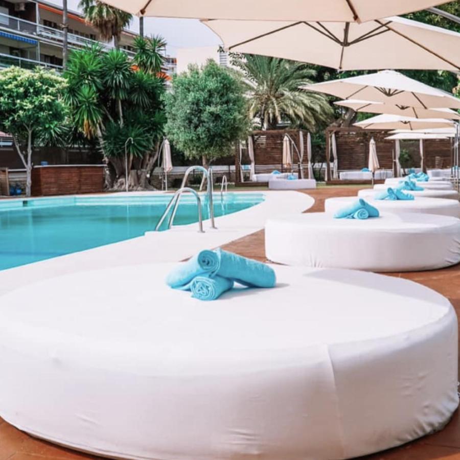 Apartamento La Carihuela - Urb. Eurosol Apartment Torremolinos Bagian luar foto