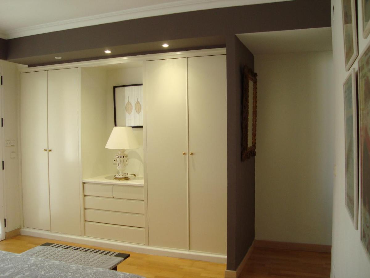 Apartamento La Carihuela - Urb. Eurosol Apartment Torremolinos Bagian luar foto