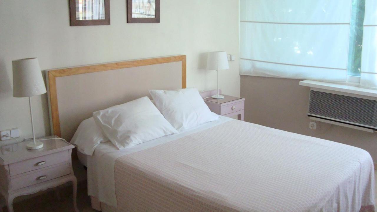 Apartamento La Carihuela - Urb. Eurosol Apartment Torremolinos Bagian luar foto