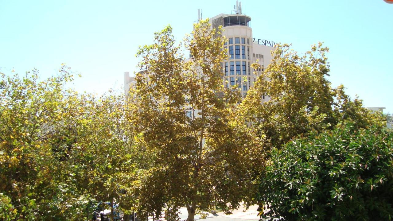 Apartamento La Carihuela - Urb. Eurosol Apartment Torremolinos Bagian luar foto